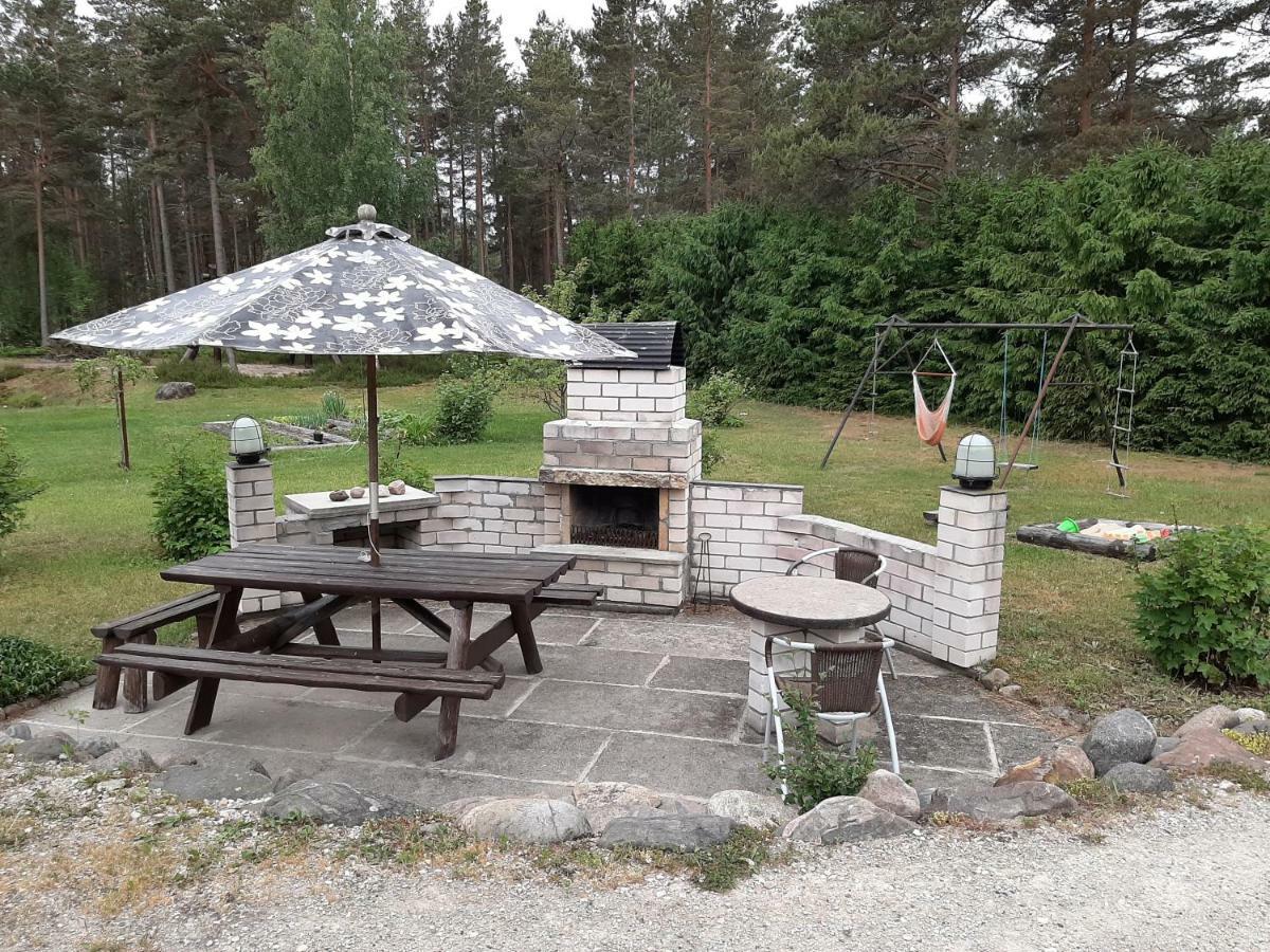 Nõva Madise Guesthouse Rannaküla Extérieur photo